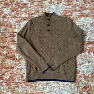 Tommy Hilfiger sweater